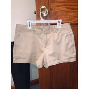 Gap shorts